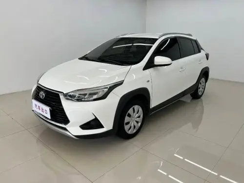 Toyota Yaris L, 2022