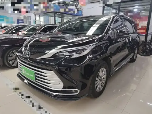 Toyota Sienna, 2023