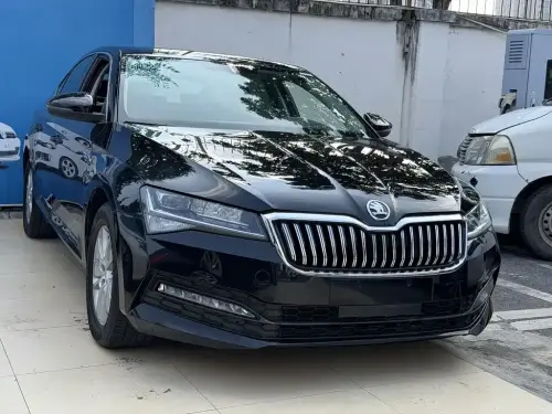 Skoda Superb, 2020