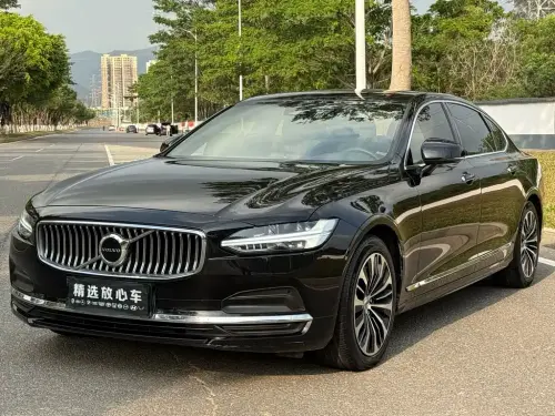 Volvo S90, 2022