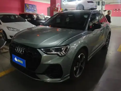 Audi Q3, 2022
