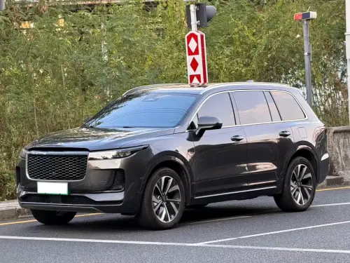 Li Auto ONE, 2022