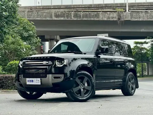 Land Rover Defender, 2023