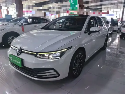 Volkswagen Golf, 2021
