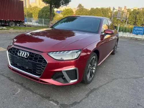 Audi A4, 2022