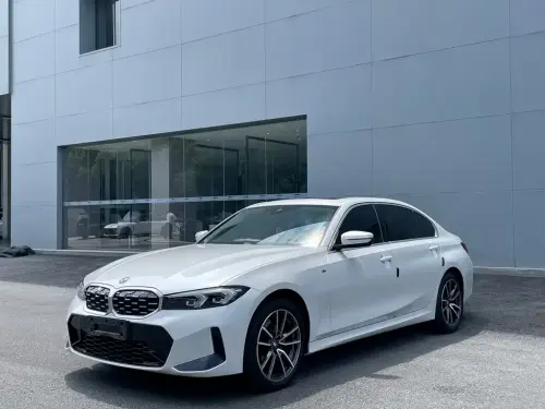 BMW 3-Series, 2023