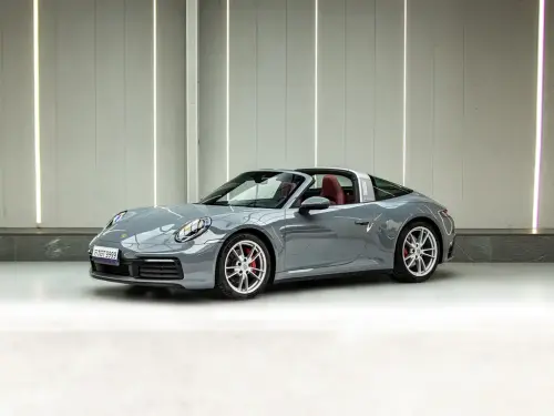 Porsche 911, 2023