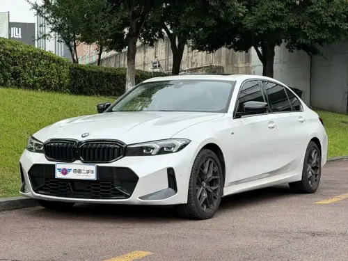 BMW 3-Series, 2025