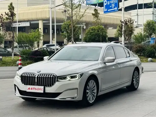 BMW 7-Series, 2022