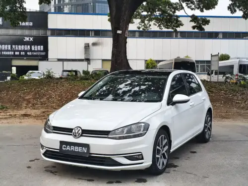 Volkswagen Golf, 2020