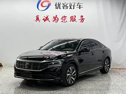 Volkswagen Passat, 2022