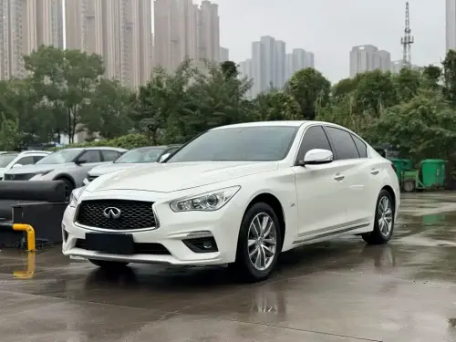 Infiniti Q50, 2023