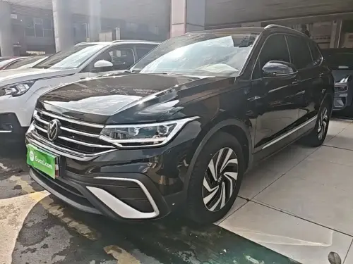Volkswagen Tiguan, 2024