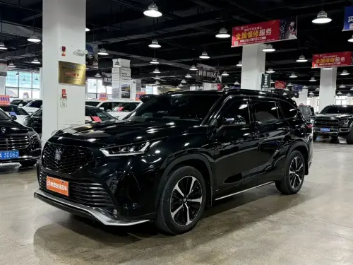 Toyota Crown Kluger, 2023
