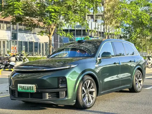 Li Auto L8, 2023