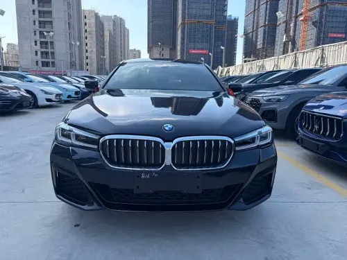 BMW 5-Series, 2023