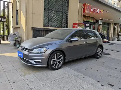 Volkswagen Golf, 2020
