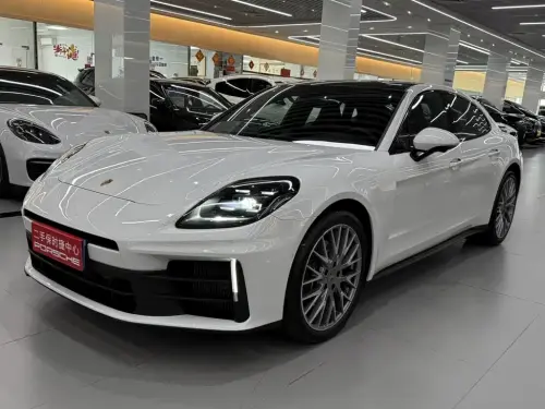 Porsche Panamera, 2025