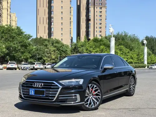 Audi A8, 2021