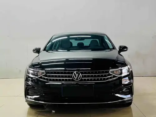 Volkswagen Magotan, 2026
