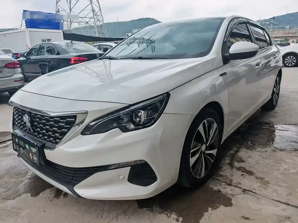 Peugeot 408, 2021