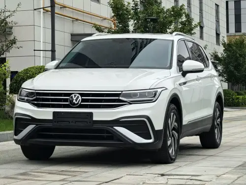 Volkswagen Tiguan, 2022