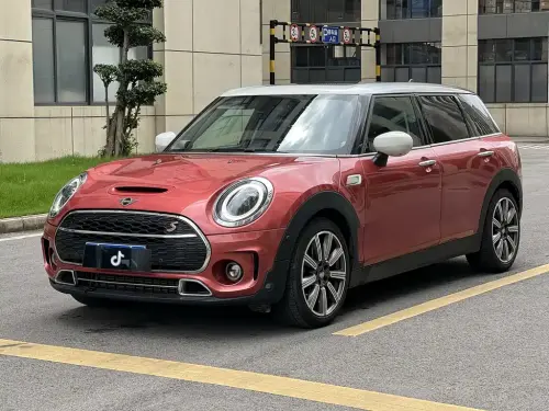 Mini MINI CLUBMAN, 2023
