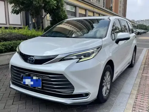 Toyota Sienna, 2022