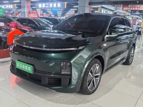 Li Auto L8, 2025