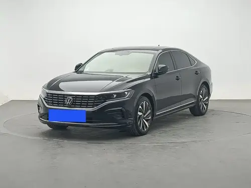 Volkswagen Passat, 2023