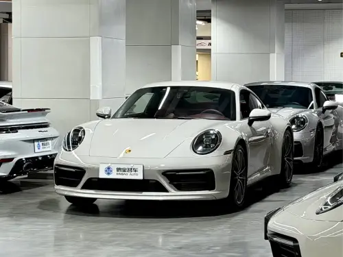 Porsche 911, 2021