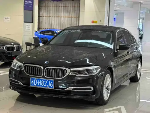 BMW 5-Series, 2020