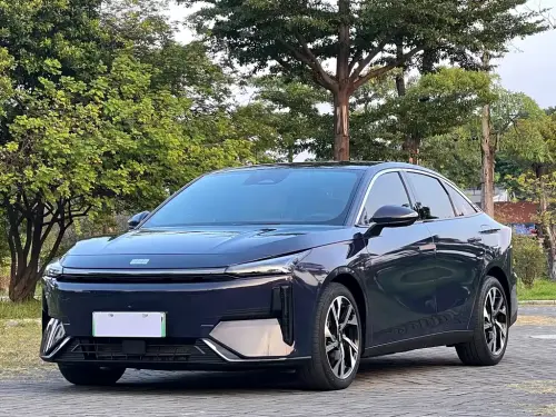 Geely Galaxy L6, 2023