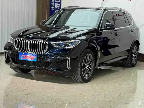 BMW X5, 2023