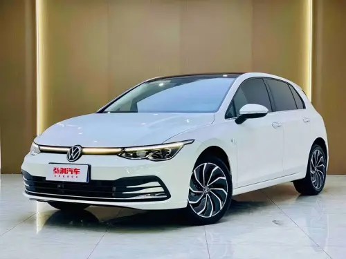 Volkswagen Golf, 2023