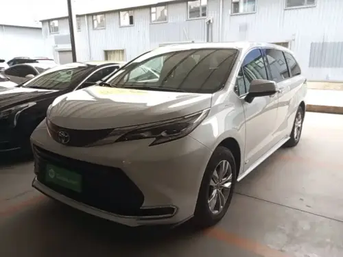 Toyota Sienna, 2024