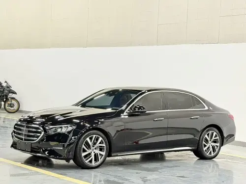 Mercedes-Benz E-Class, 2024