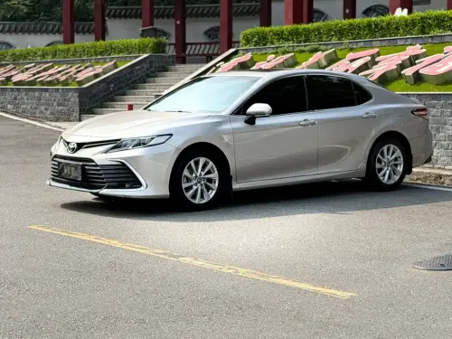 Toyota Camry, 2022