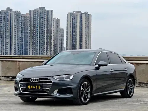 Audi A4, 2021