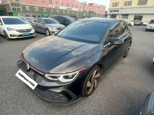 Volkswagen Golf GTI, 2022