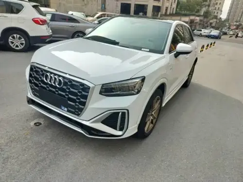 Audi Q2, 2022