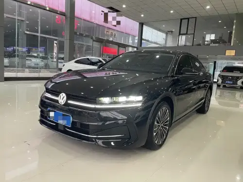 Volkswagen Magotan, 2025