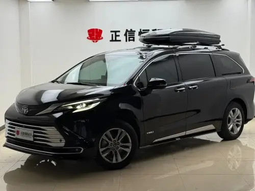 Toyota Sienna, 2022