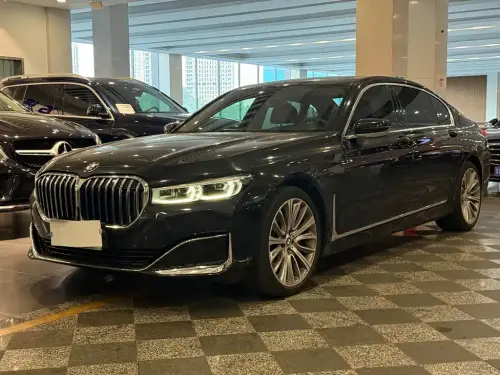 BMW 7-Series, 2021