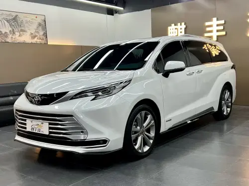 Toyota Sienna, 2022