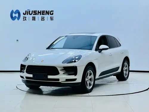 Porsche Macan, 2022