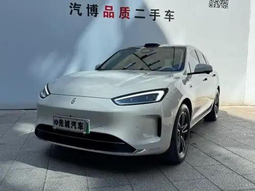 AITO M5, 2025
