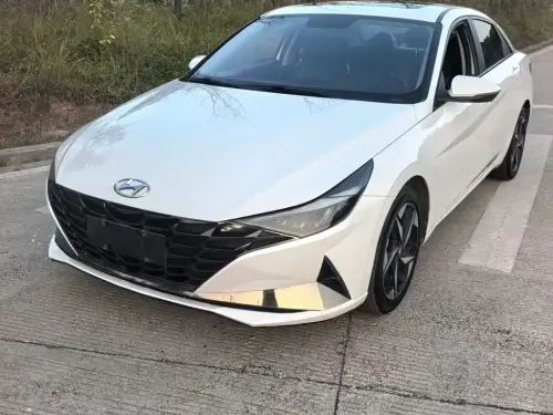 Hyundai Elantra, 2021