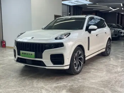 Lynk & Co 09, 2023