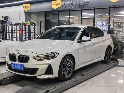 BMW 1-Series, 2021